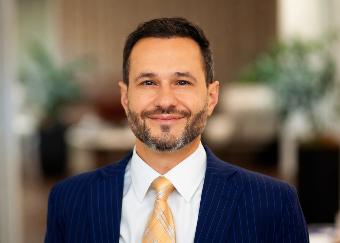 Photo of David Leon